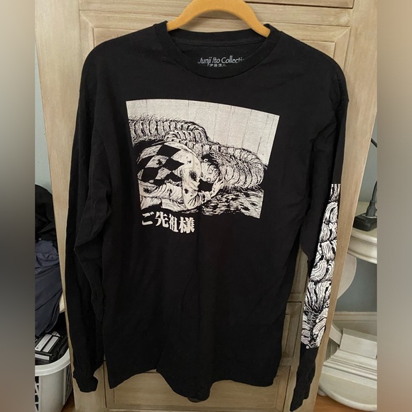 Junji ito black long sleeve - Picture 2 of 7